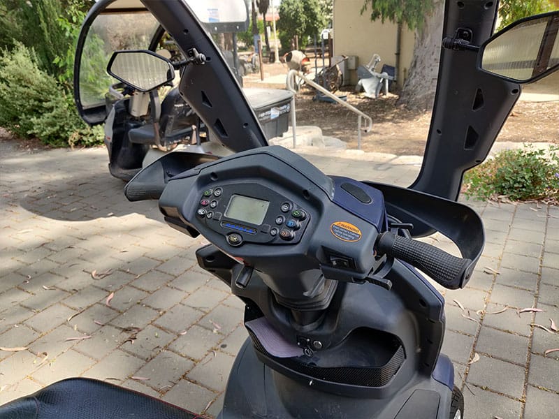 האם קלנועית היא רכב מנועי